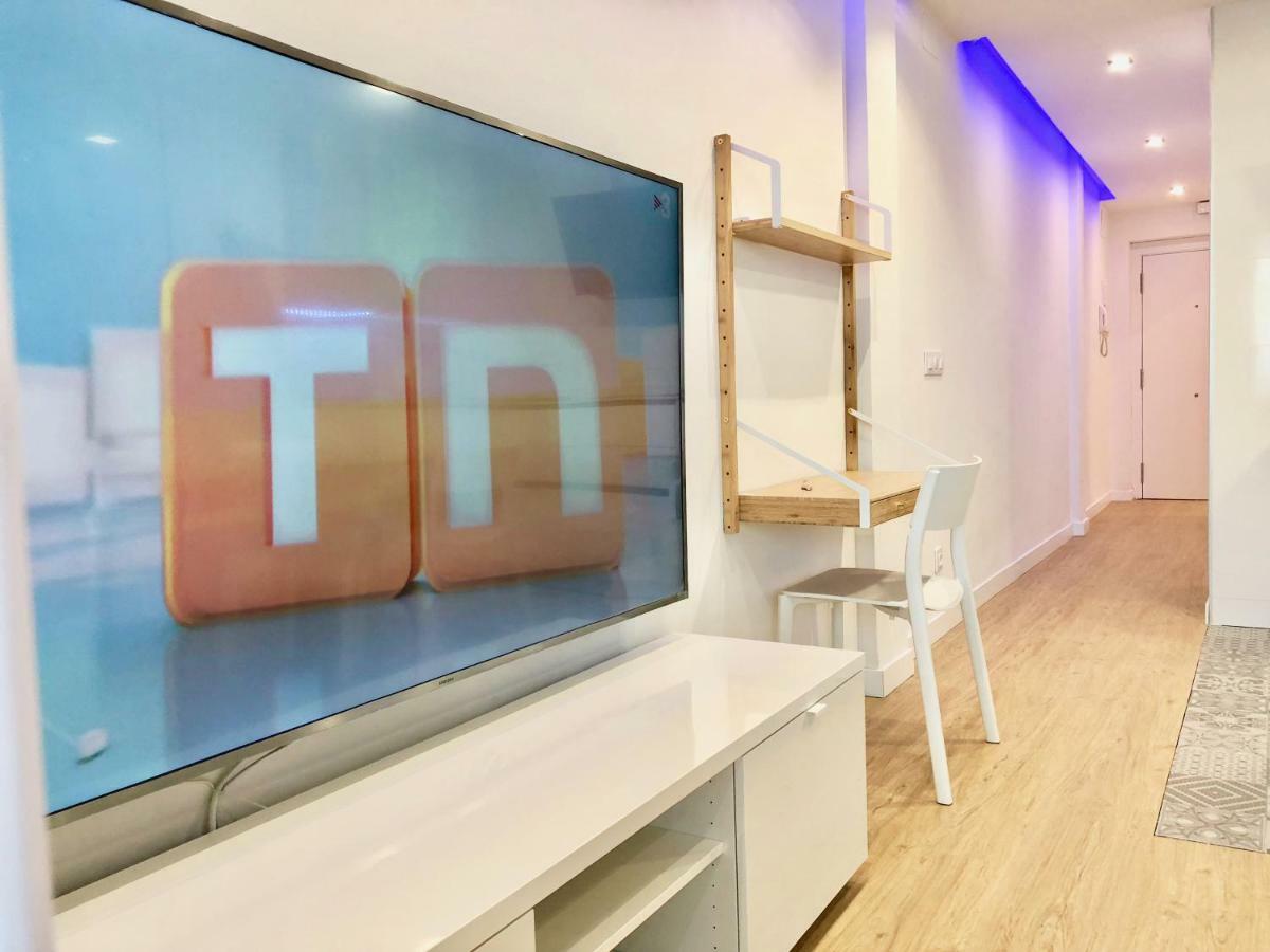 Апартаменты Apartamento Moderno Nautilus Салоу Экстерьер фото